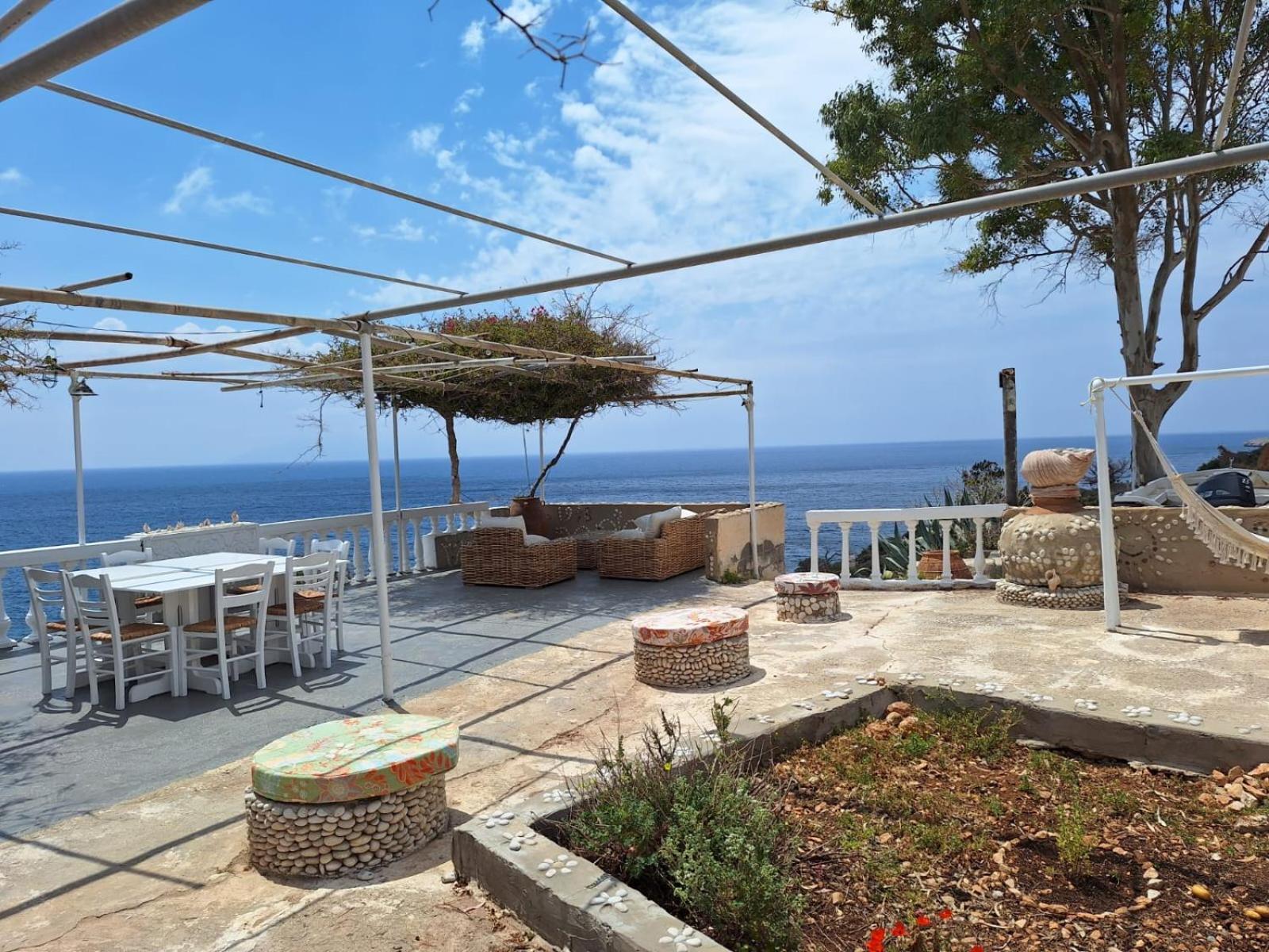 Kathys Island Retreat Aparthotel Adia Bagian luar foto